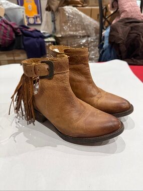 Circle G Girls' Brown Fringe Ankle Boots